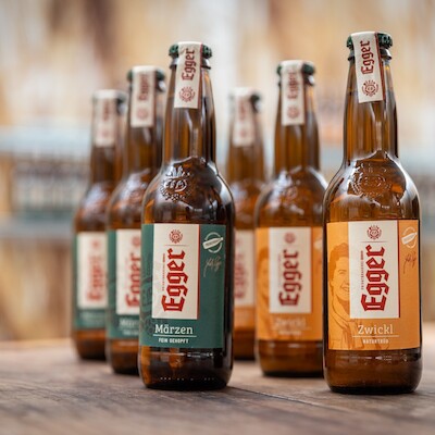 2 x Gold, 1 x „ausgezeichnet“: Egger Märzen und Egger Zwickl holen Gold bei der Falstaff Bier Trophy